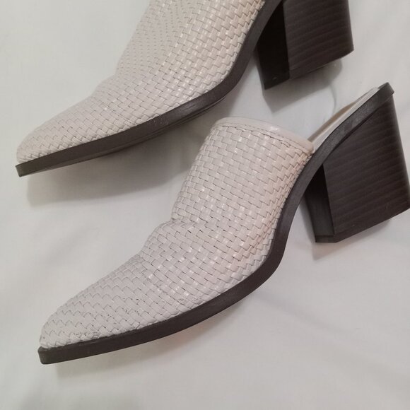 JUSTFAB-Faux Leather Subtle Sophisticate Mule/Slides Color Bone-Size 7.5 - Picture 3 of 8